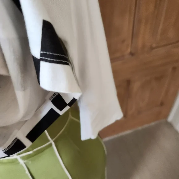 KAREN BY KAREN KANE High Low Top Size Medium - Picture 9 of 11